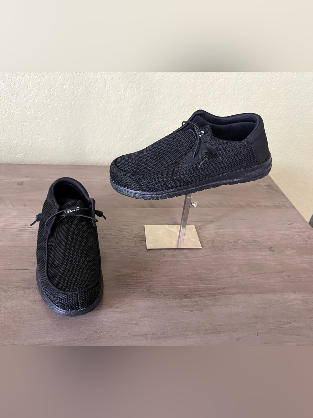 Arisic Men’s Black Mesh Slip-On Casual Comfort Shoes Size EU 40 Lightweight